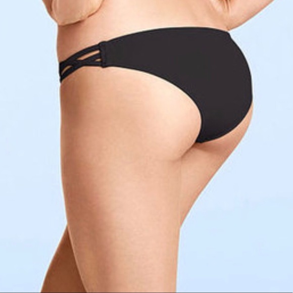 Victoria's Secret Other - Victoria’s Secret bikini bottom Large